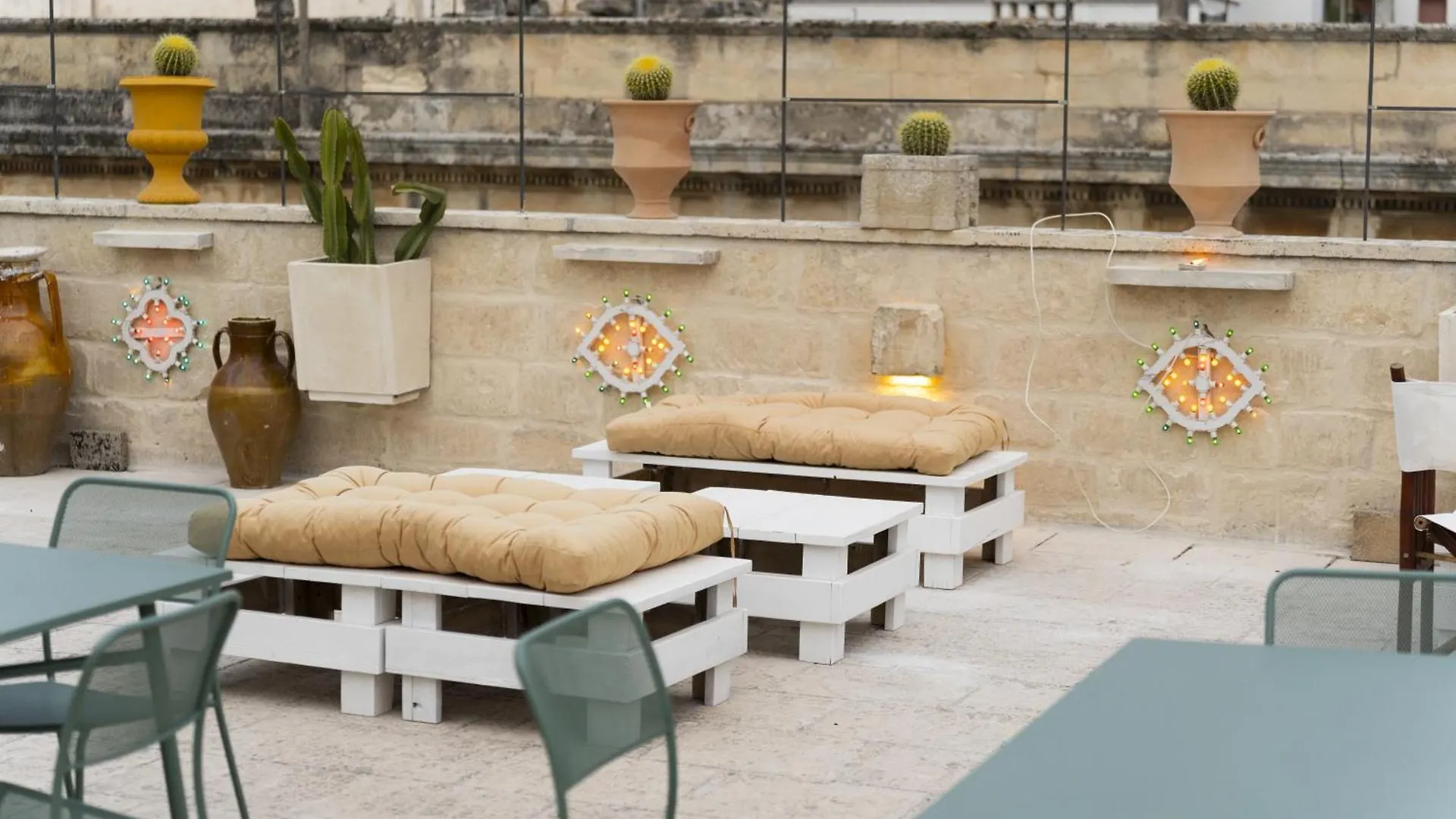 Bed and Breakfast Palazzo Cavour Lecce 0*,  Italien