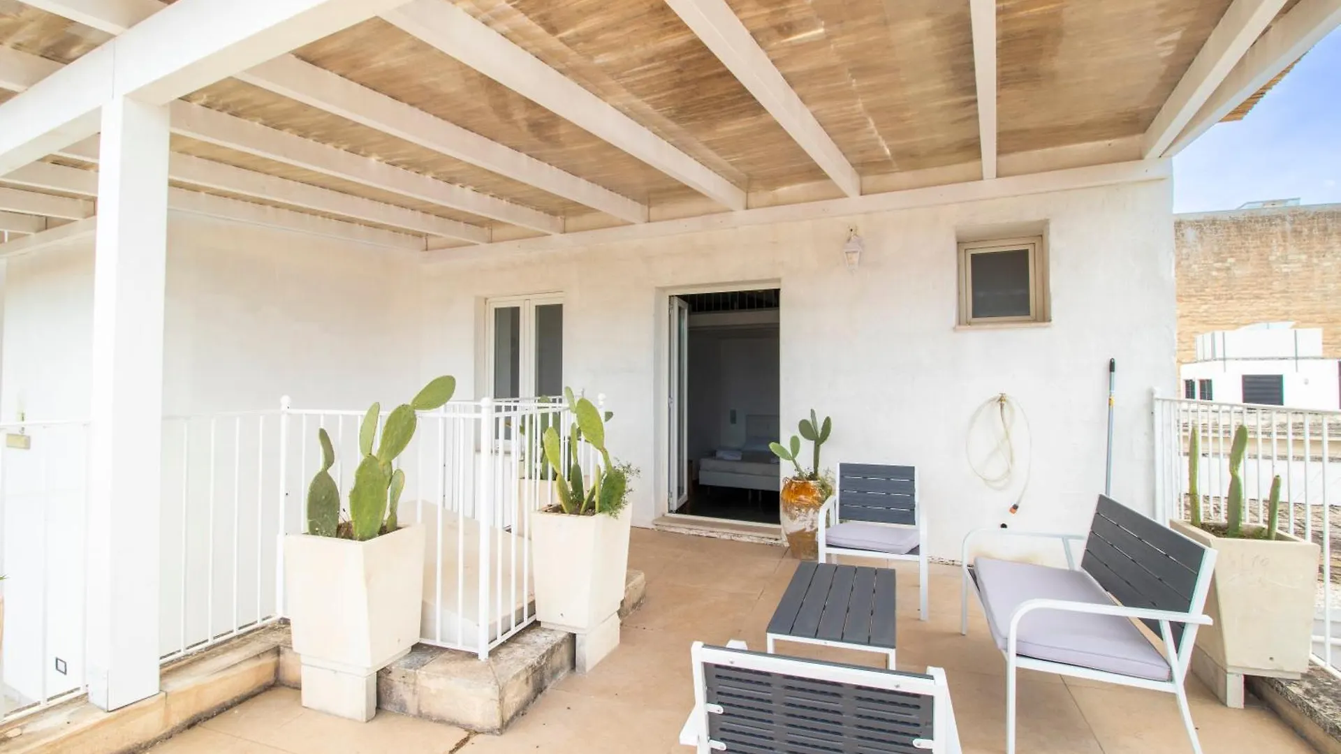 Frühstückspension Bed and Breakfast Palazzo Cavour Lecce Italien