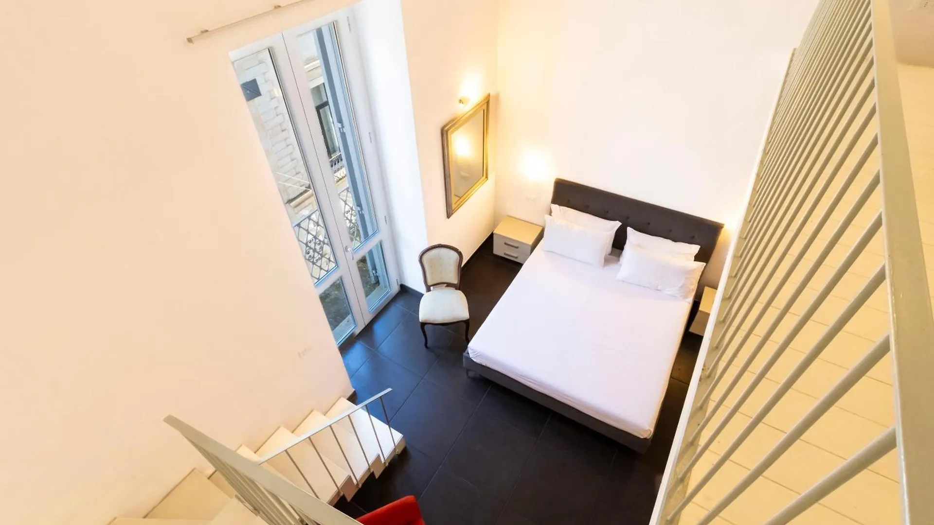 Bed and Breakfast Palazzo Cavour Lecce 0*,  Italien